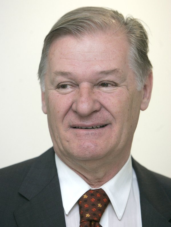 Vjekoslav Krsnik, prvi glavni urednik HINA-e