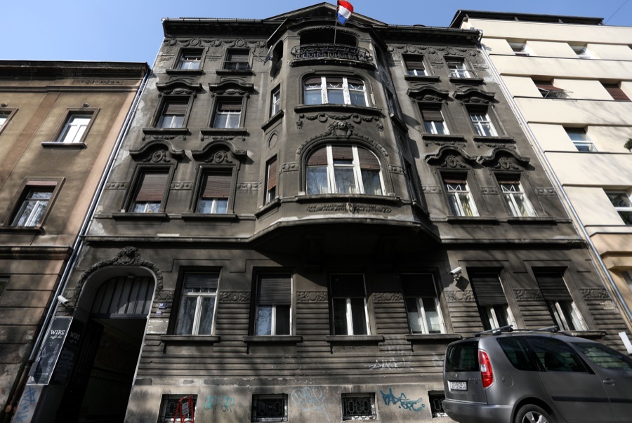 Nekadašnja zgrada HINA-e prije potresa